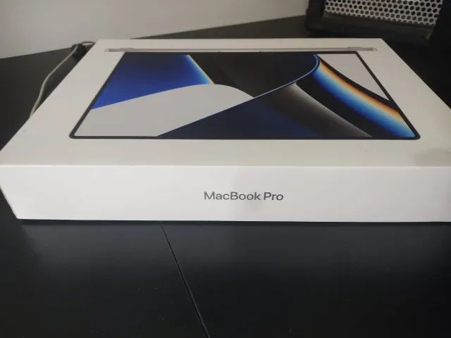 MacBook Pro M1 16