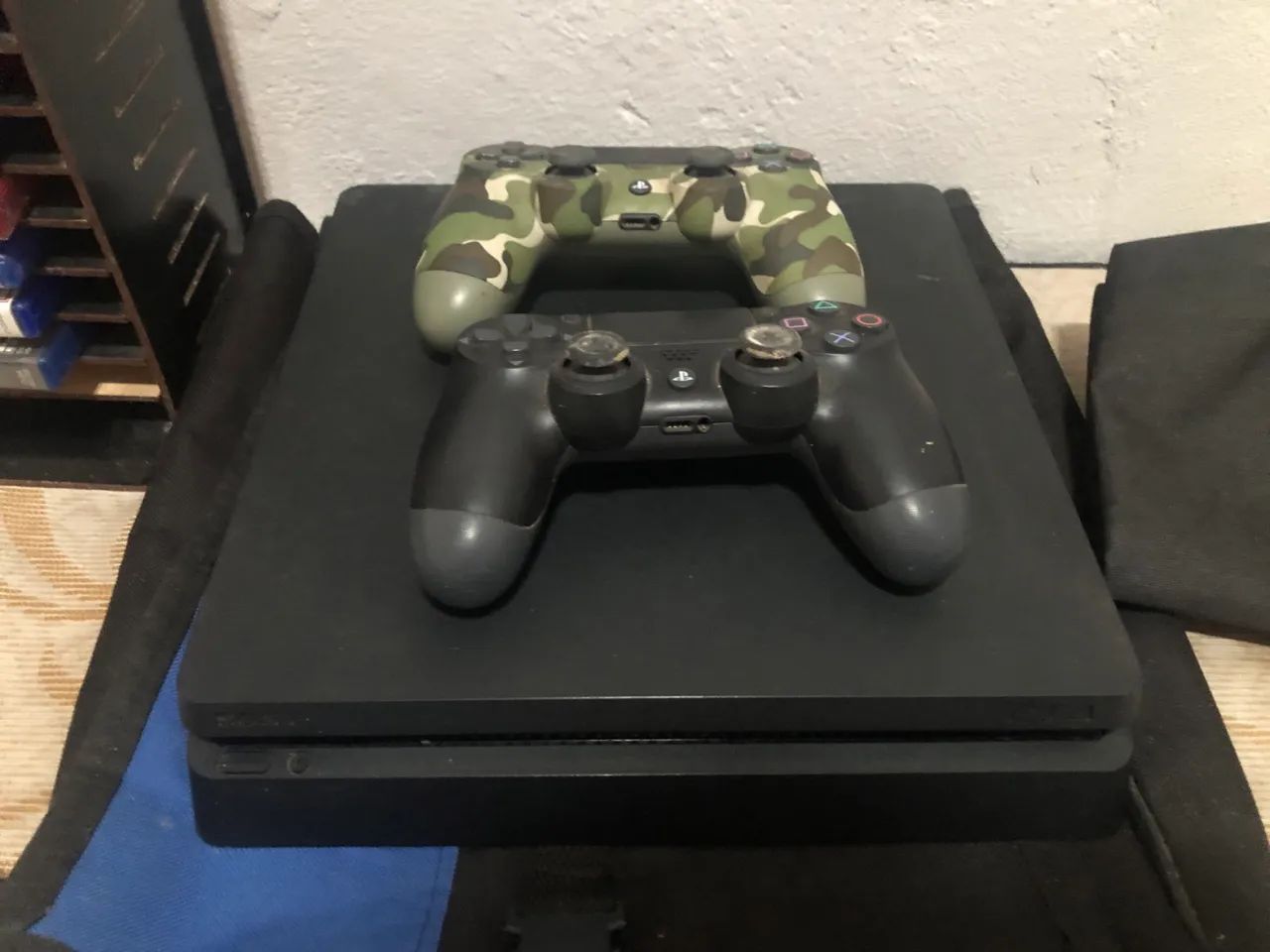 PS4 SLIM COM DEFEITO  - Foto 2