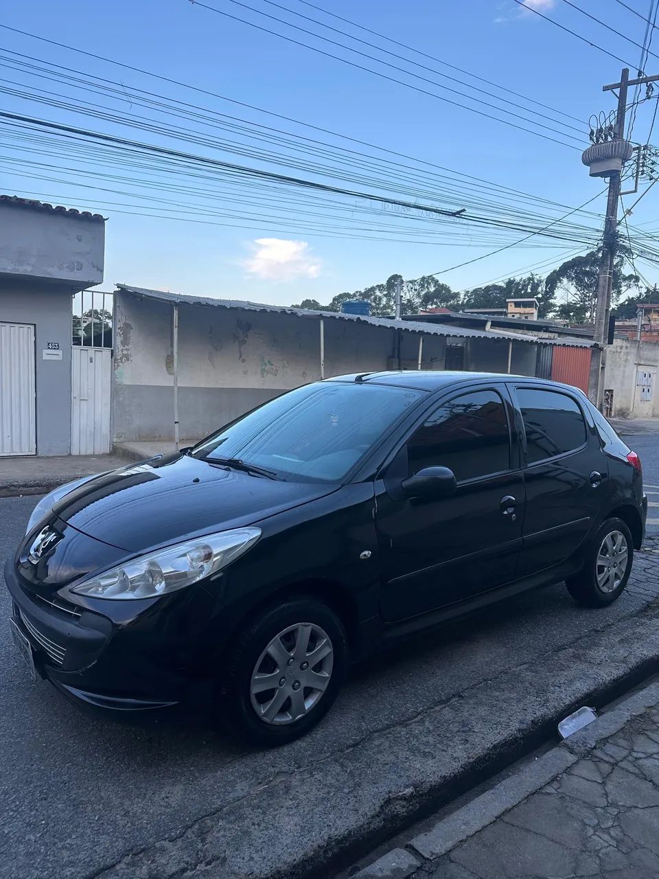 Peugeot 207 207 XR 1.4 Flex 8V 3p 2011