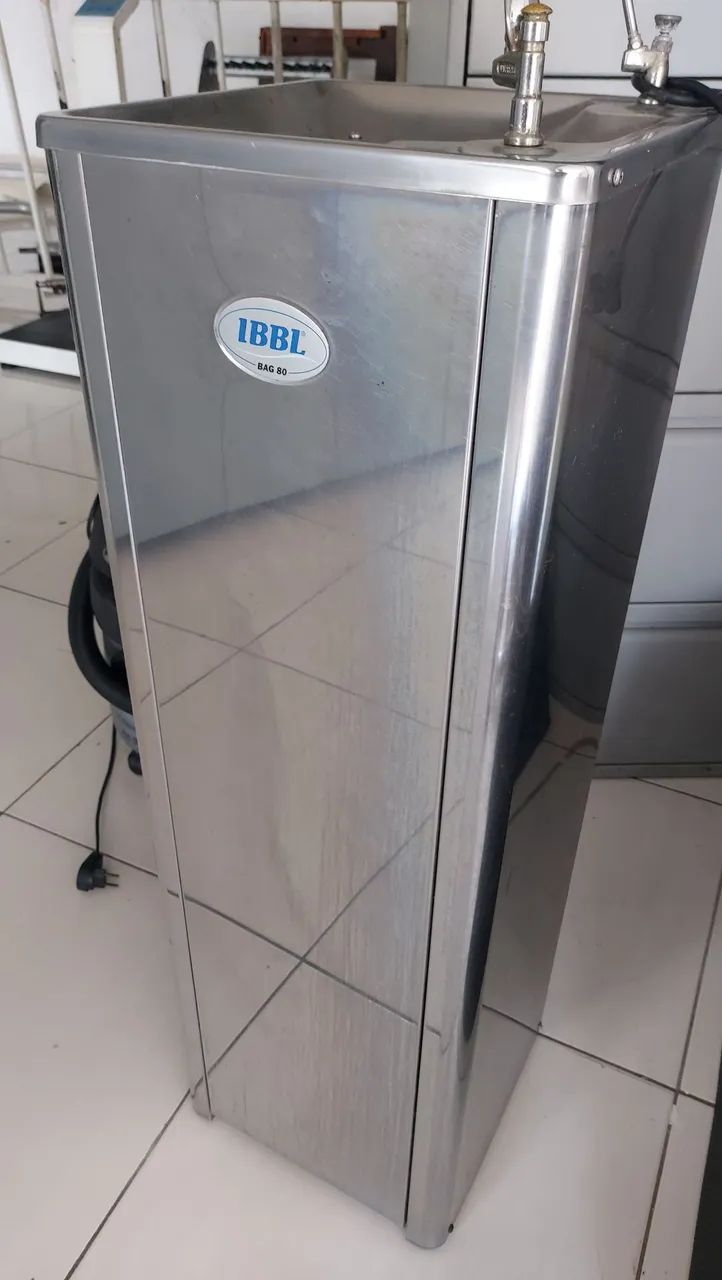 BEBEDOURO VERTICAL IBBL BAG 80 PARA ACADEMIA / COMÉRCIO / ESCOLA / IGREJA
