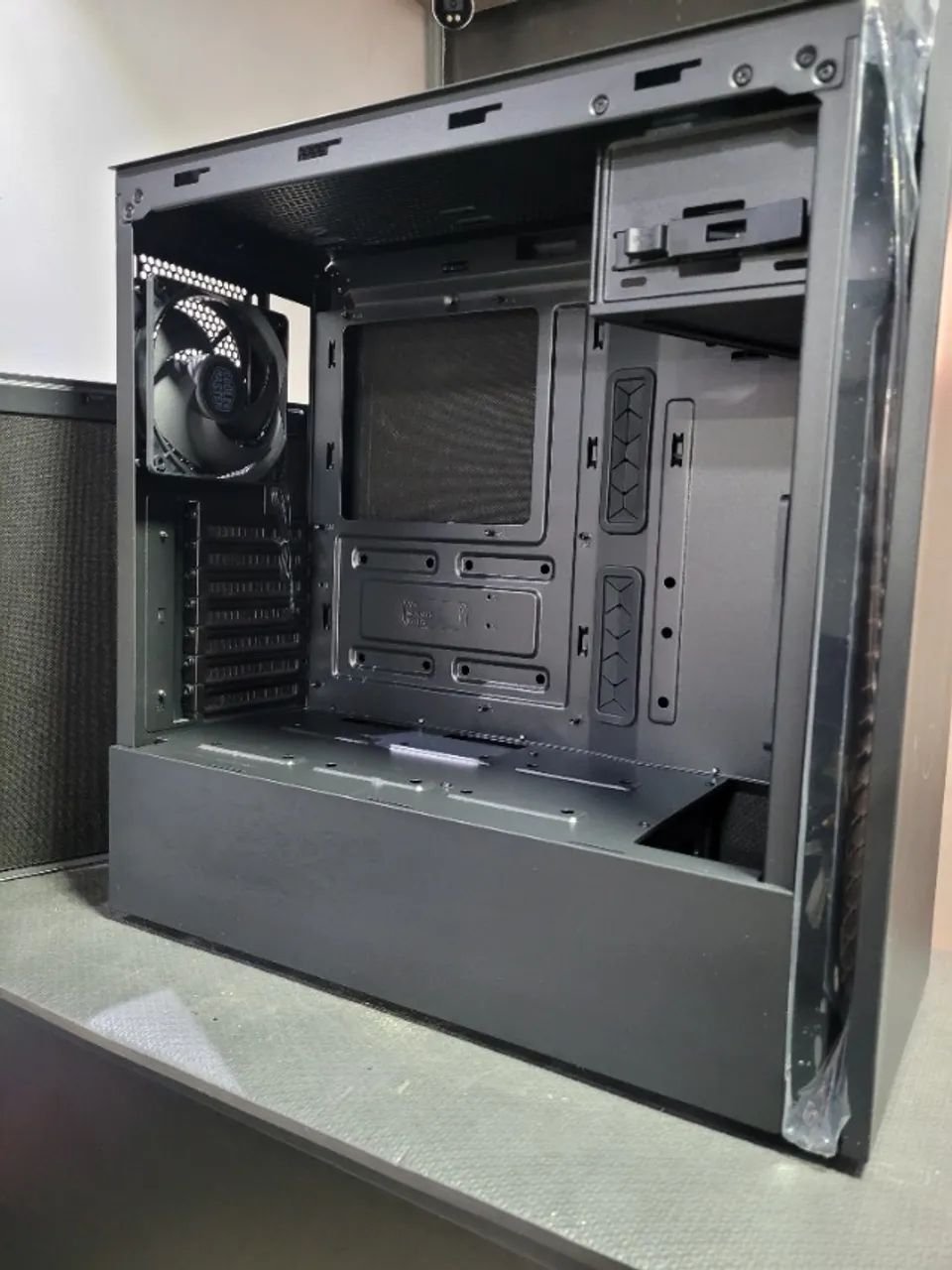 Gabinete Gamer Cooler Master - Foto 5