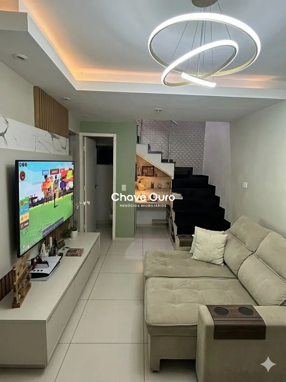 SOBRADO EM CONDOMINIO