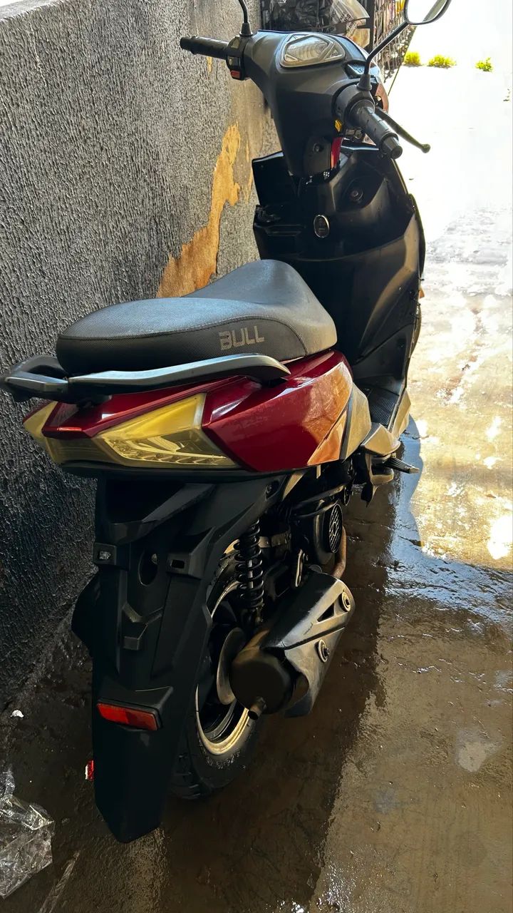 Moto cinquentinha