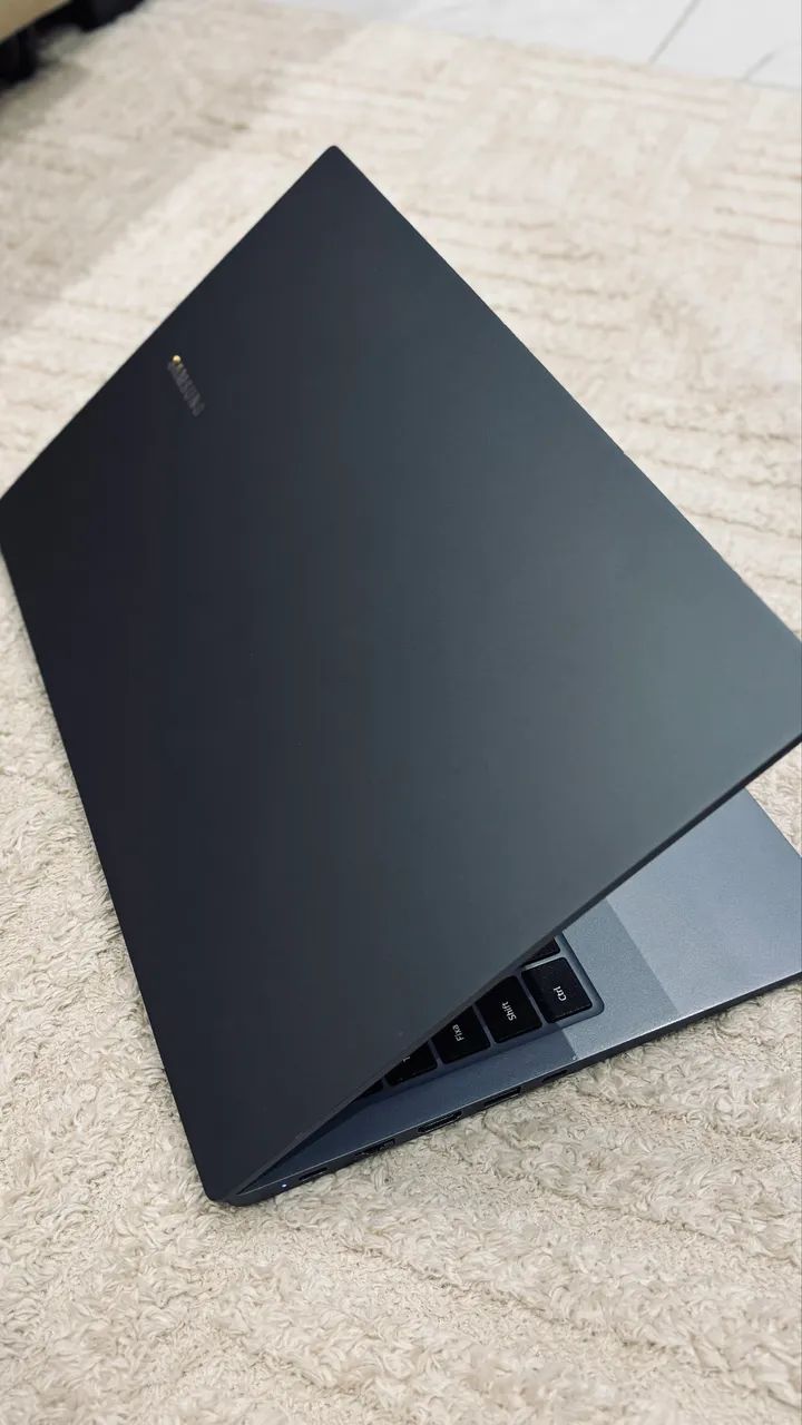 Notebook Samsung book 4