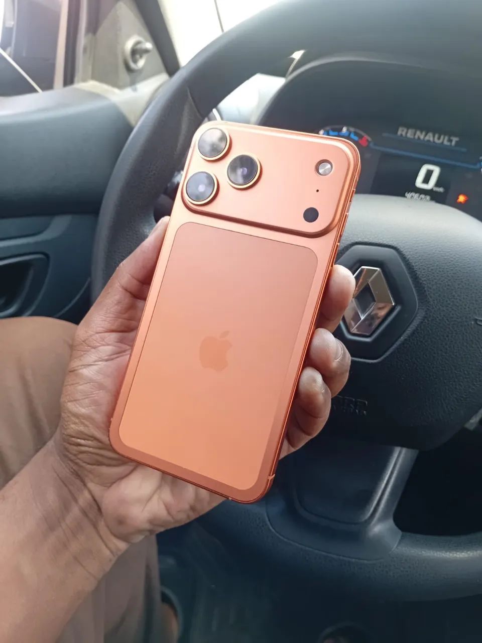iPhone XS Max 256g na carcaça do 17 pro max - Foto 2
