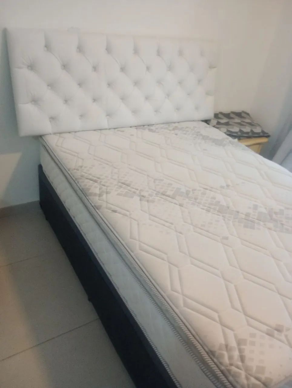 FULL BED WITH LITTLE USAGE TIME