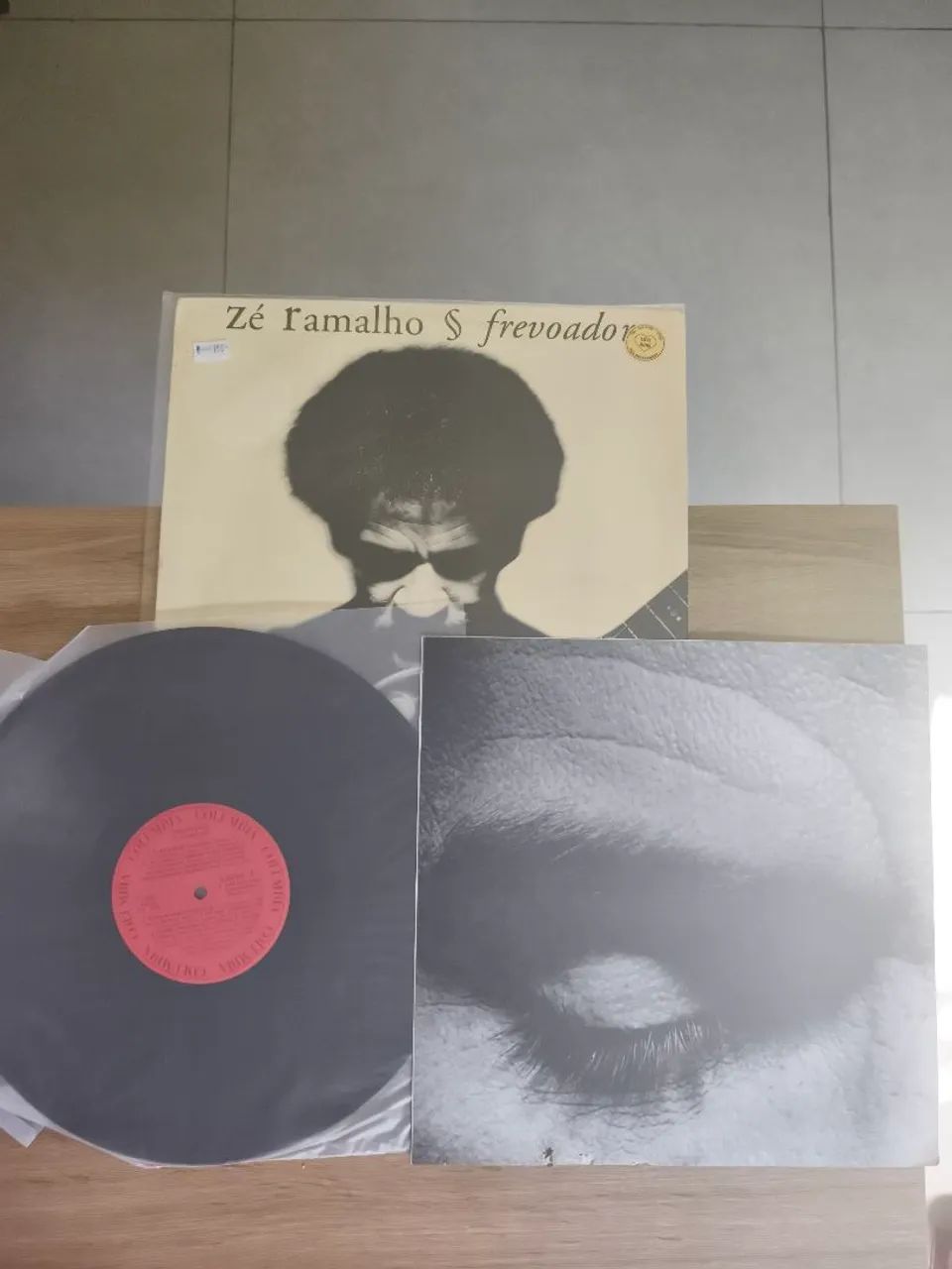 Zé Ramalho - Frevoador 1992: uma joia para quem sabe o valor do vinil. - Foto 3