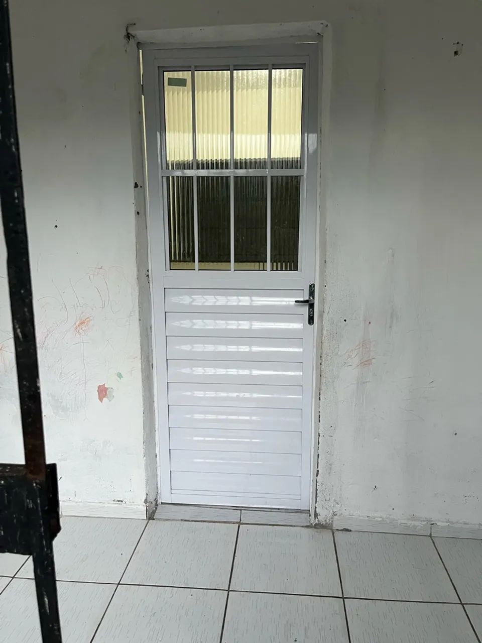 Aluga-se casa R$ 550,00
