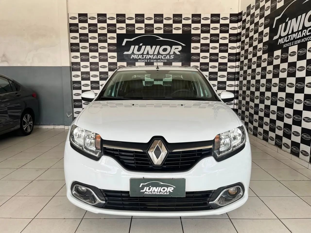 Renault Logan Expression Flex 1.6 16V 4P 2018 - Foto 2