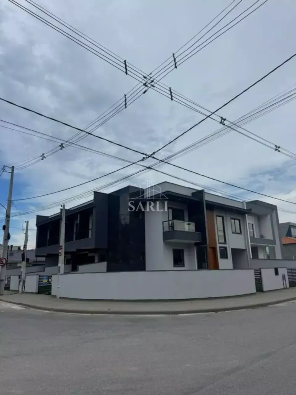 Sobrado, com 3 dormitórios, sendo 1 suíte, de 110 m² Sertão do Maruim - São José - Foto 4