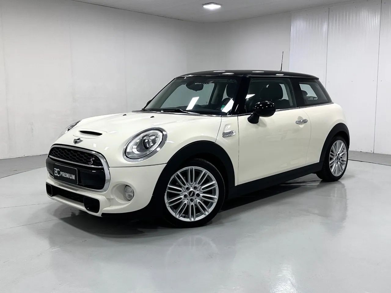 Mini Cooper COOPER S 2.0 Turbo 16v 3p Aut. 2017
