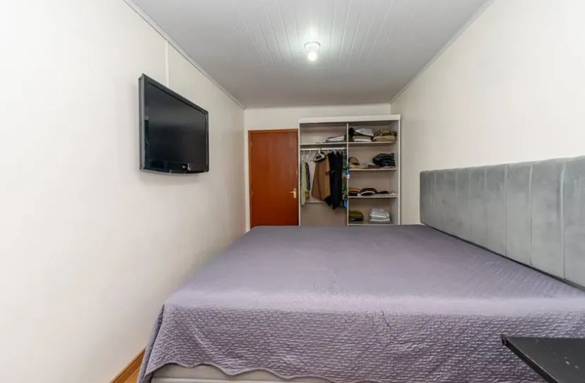VENDE - SE CASA NA CIDADE NOVA SC