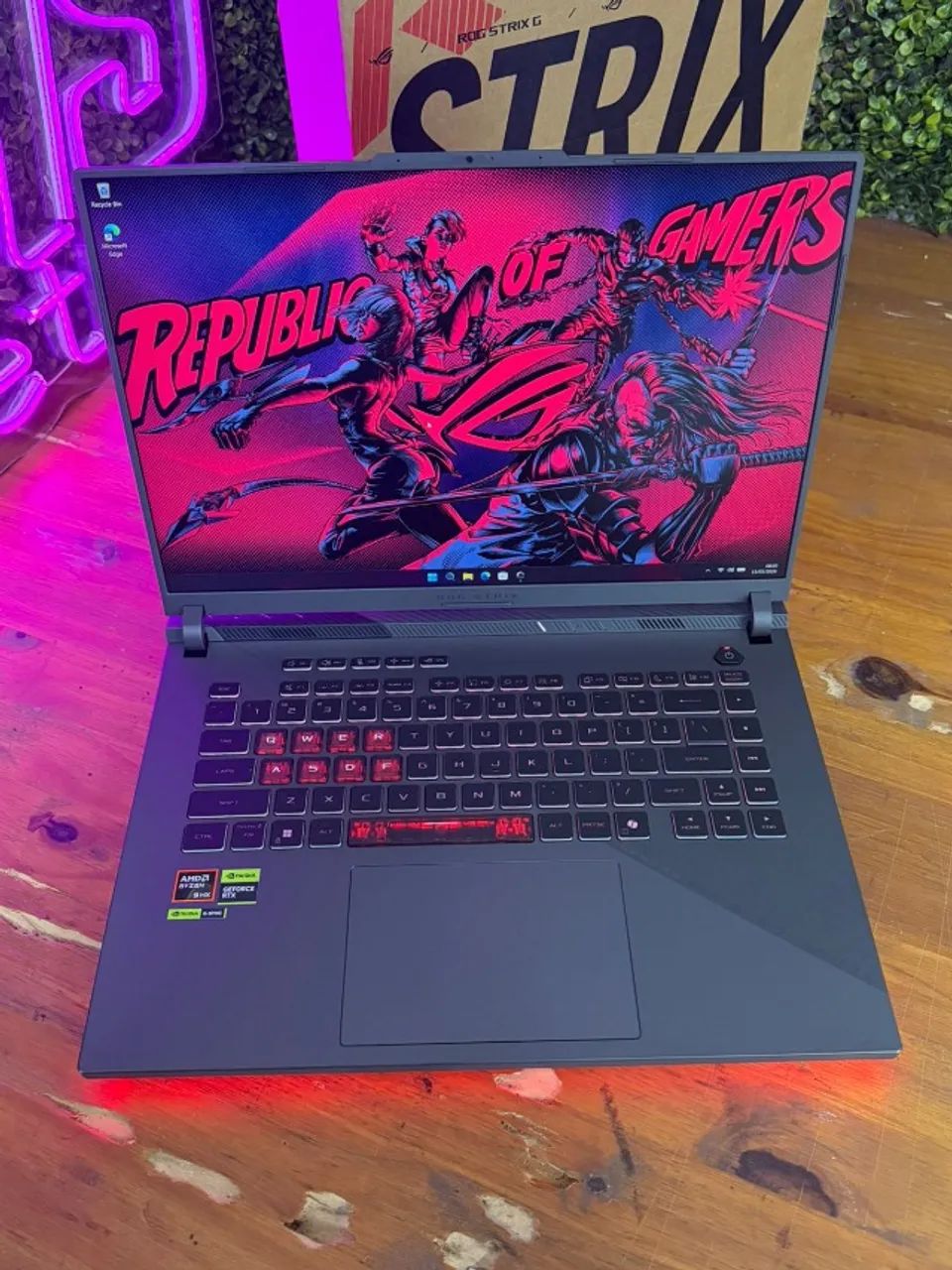 ROG 16"  Ryzen 9 8940 - RTX 5070 - Foto 2