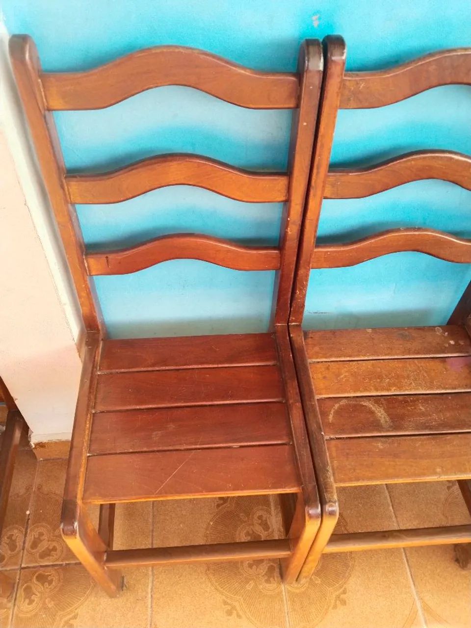 Conjunto de Cadeiras de Madeira - Foto 3