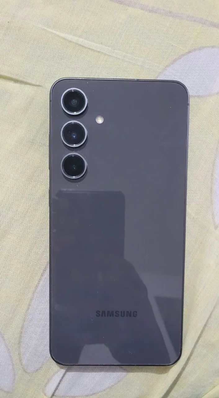 Samsung S24 FE