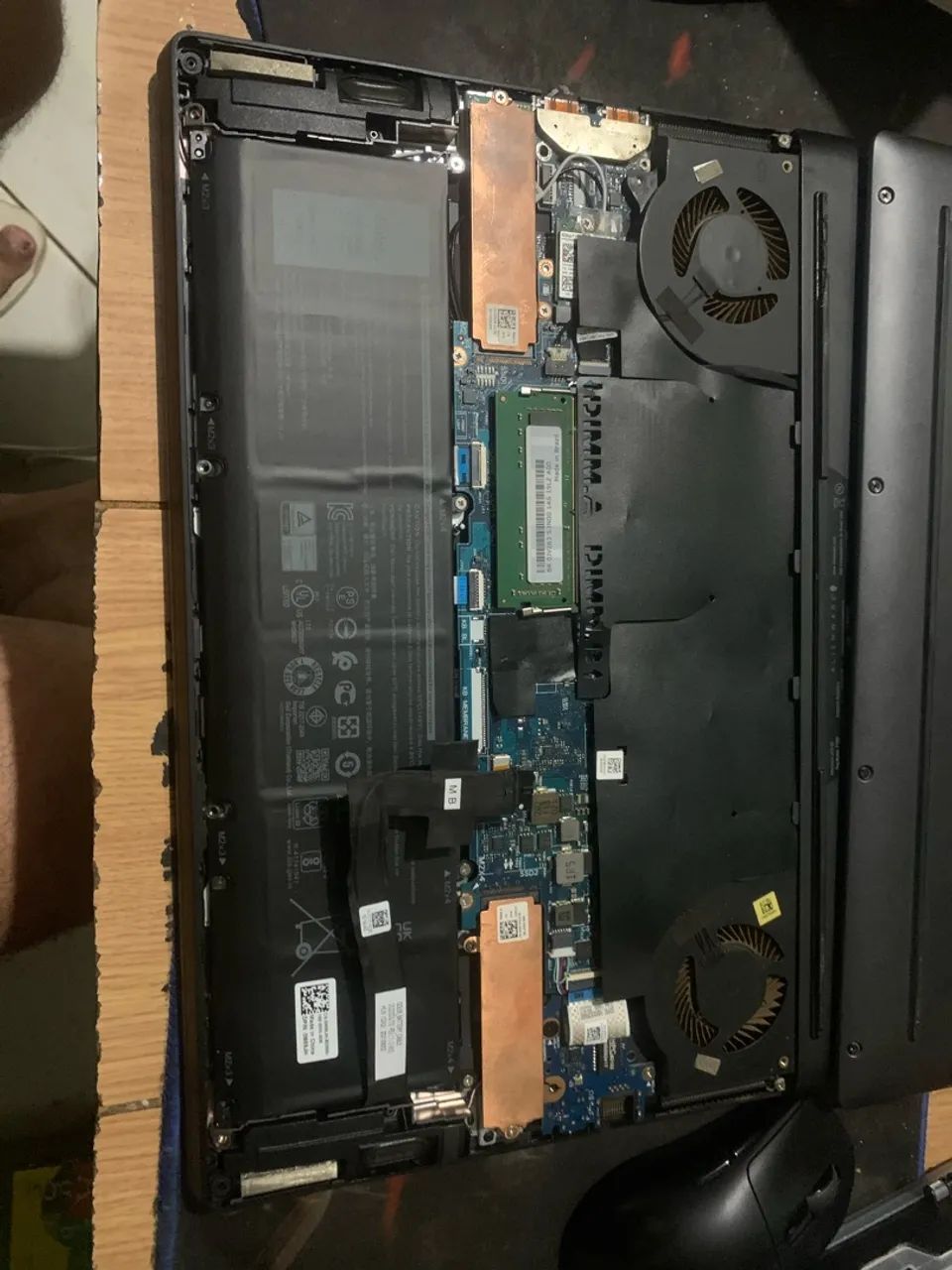 Alienware m15 r6 com defeito de curto na placa mãe  - Foto 2