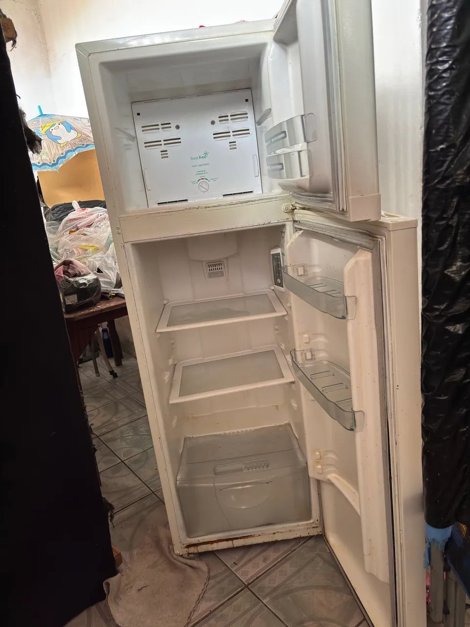 Vendo uma geladeira  - Foto 3