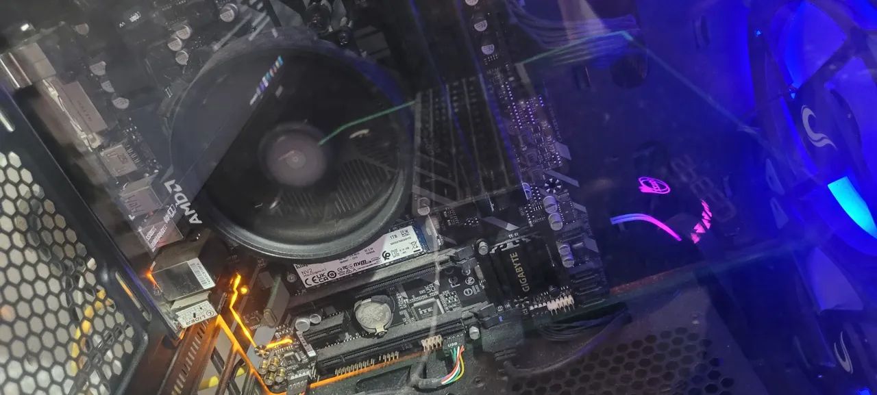 RYZEN 5 5600G 32GB RAM 1TB SSD M2 