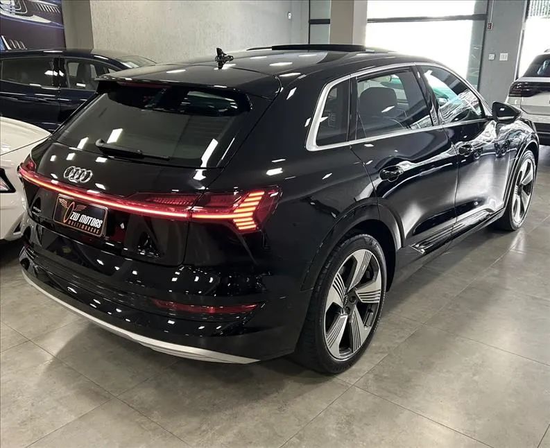 Audi E-Tron Performace Aut. (elétrico) 2022 - Foto 2
