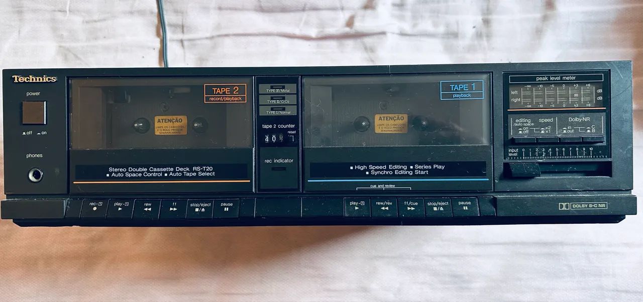 Tape deck duplo e equalizador 