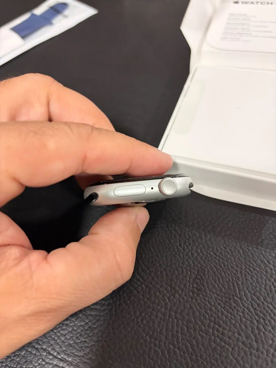 Apple Watch S10 - 46mm - Garantia Apple.  - Foto 3