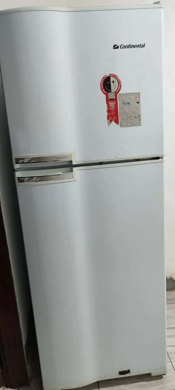 Vende-se geladeira usada