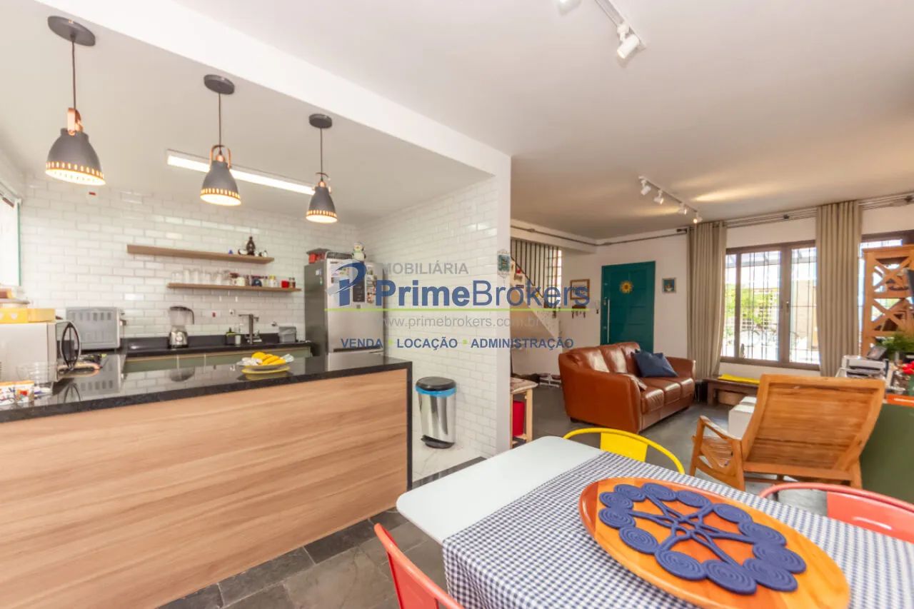 Casa de Vila, 112m² - 2 Dormitórios, 1 Vaga, Reformada - Moema