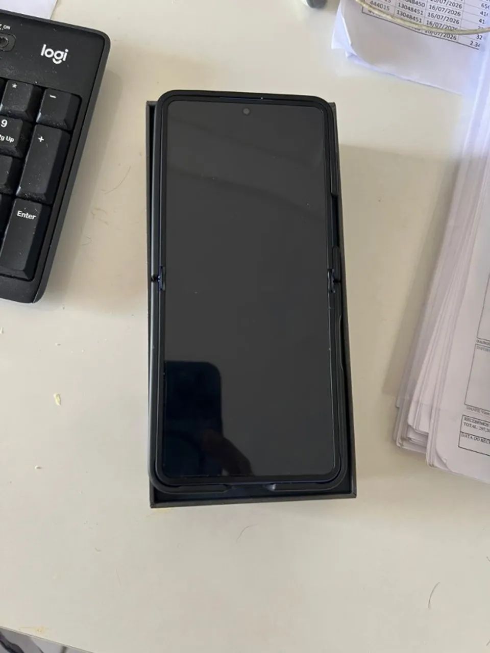 SAMSUNG GALAXY Z FLIP7 - Foto 3