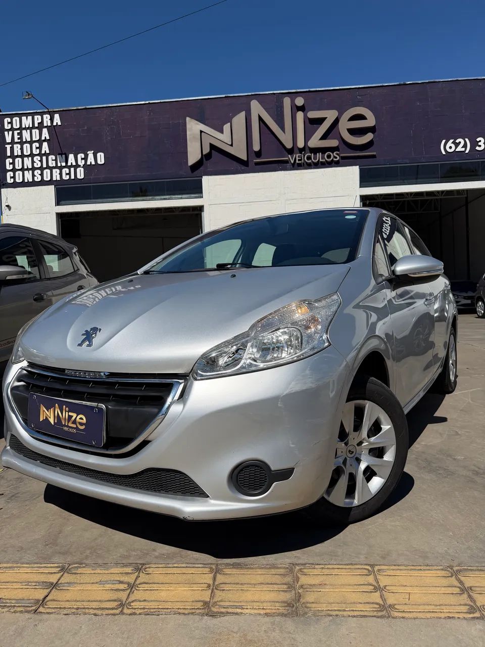 Peugeot 208 208 Active/Active Pack 1.5 Flex 8V 5p 2014