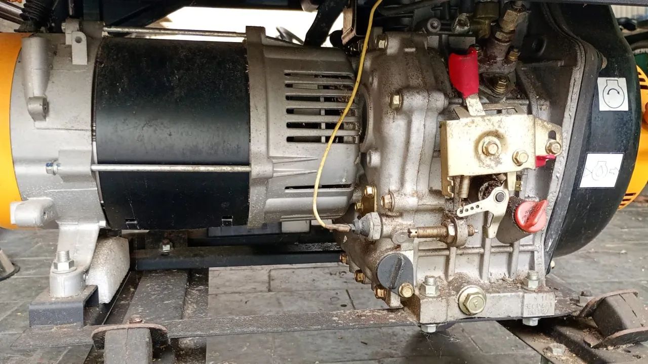 Gerador diesel 6300 sítio mercado  - Foto 4