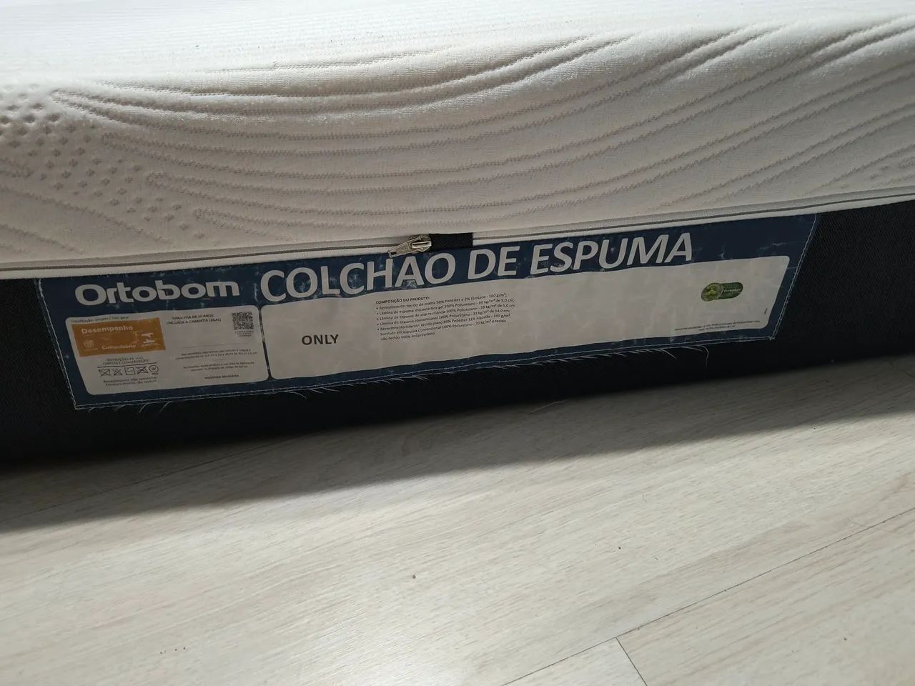 Vendo colchão e box baú ortobom