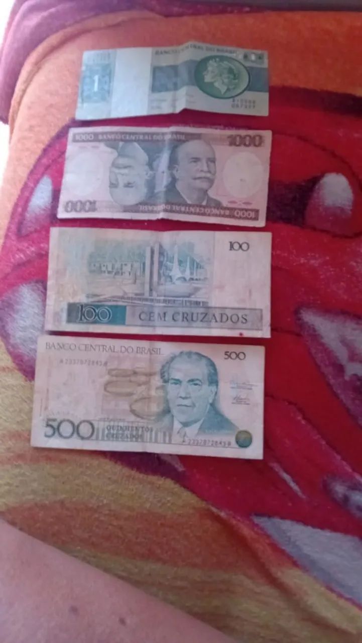 Cédulas antigas conservada