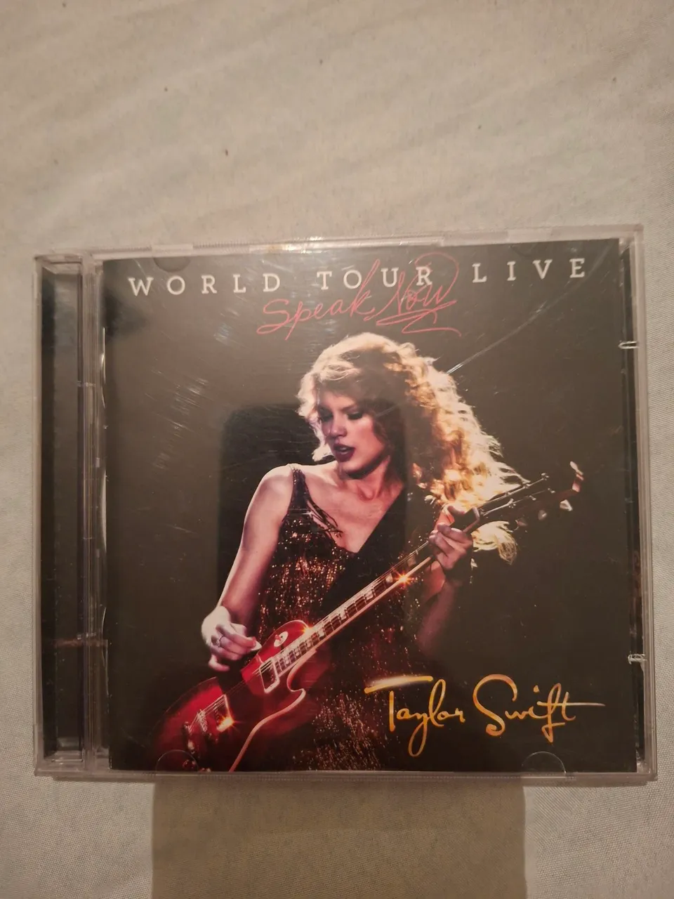 LACRADO TAYLOR SWIFT: The Life Of a Showgirl CD Deluxe It's