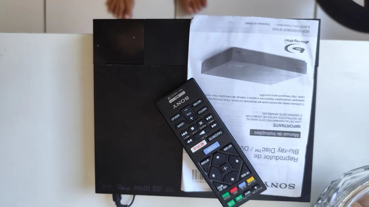 Blu-ray e DVD da Sony, modelo Sony BDP-S1500.