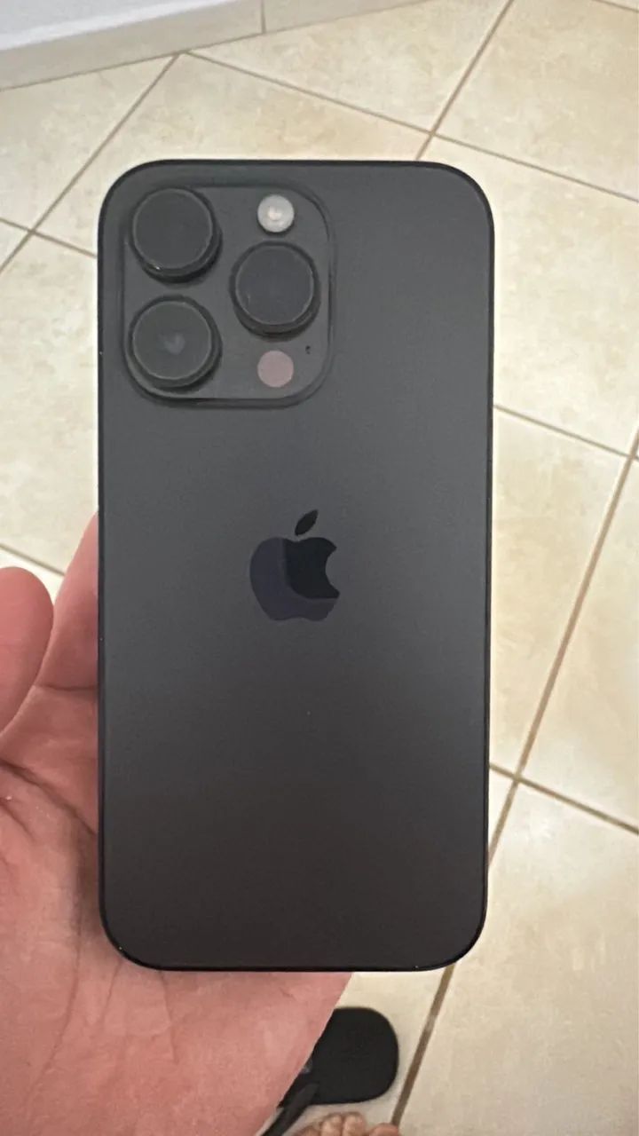 2 IPhone 14 PRO  - Foto 4