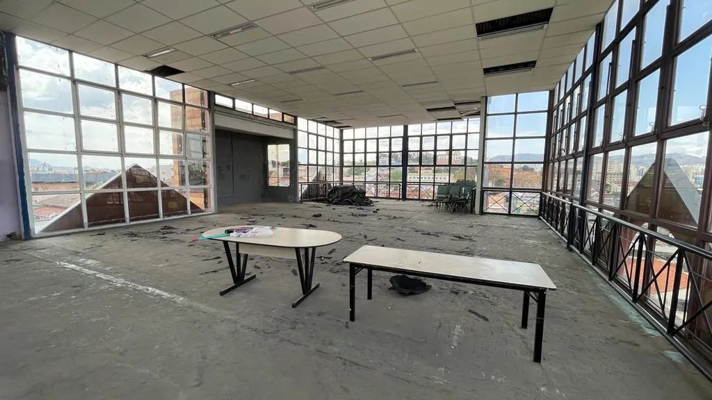 Prédio Comercial bairro São Cristovão. - Foto 2