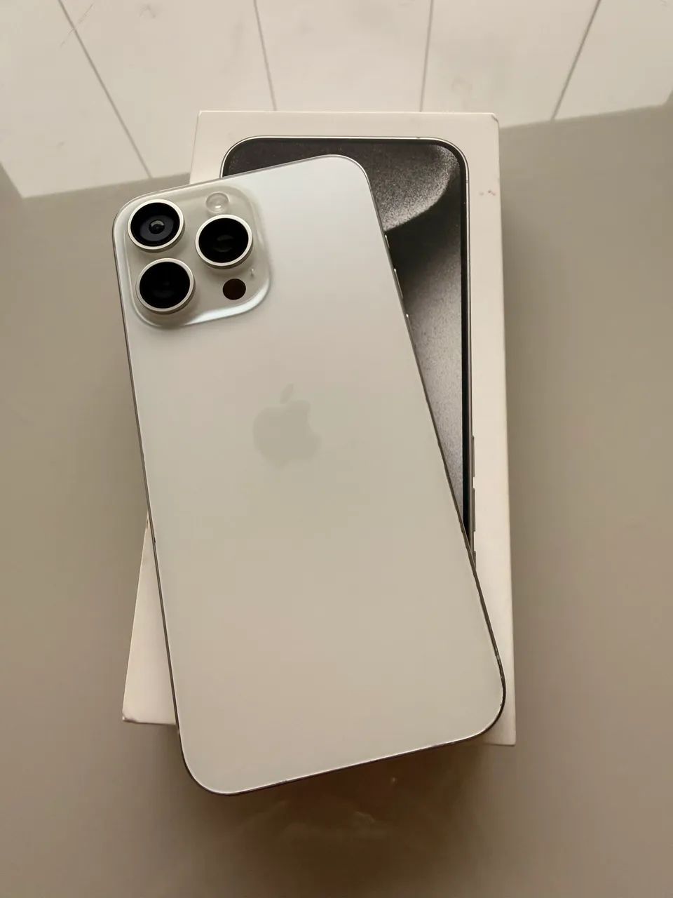 iPhone 15 Pro Max - 256gb - Foto 2