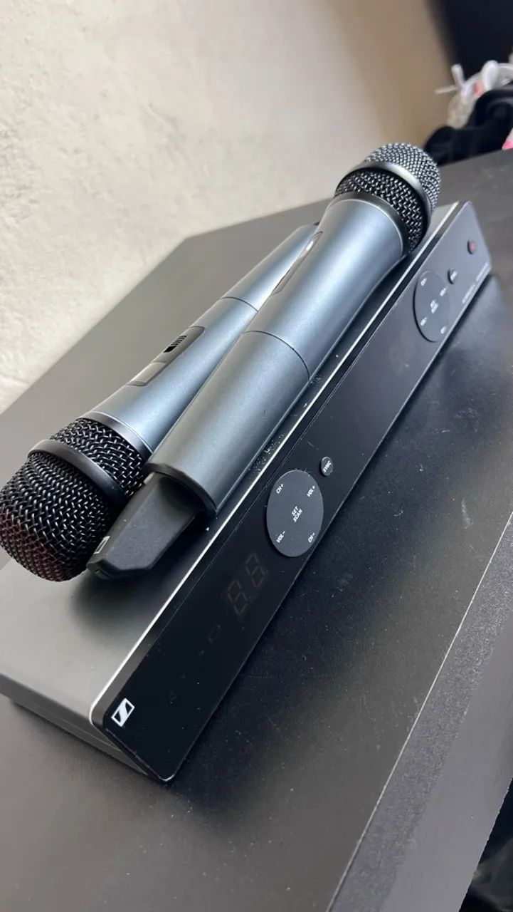 Microfone Sennheiser duplo sem fio XS wireless. - Foto 3