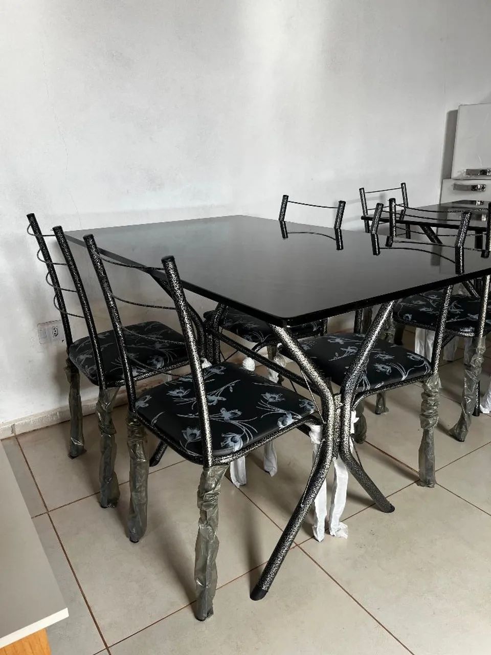 MESA RETANGULAR PEDRA GRANITO/ MEDE 1.20CM/ ENTREGA GRÁTIS  - Foto 3
