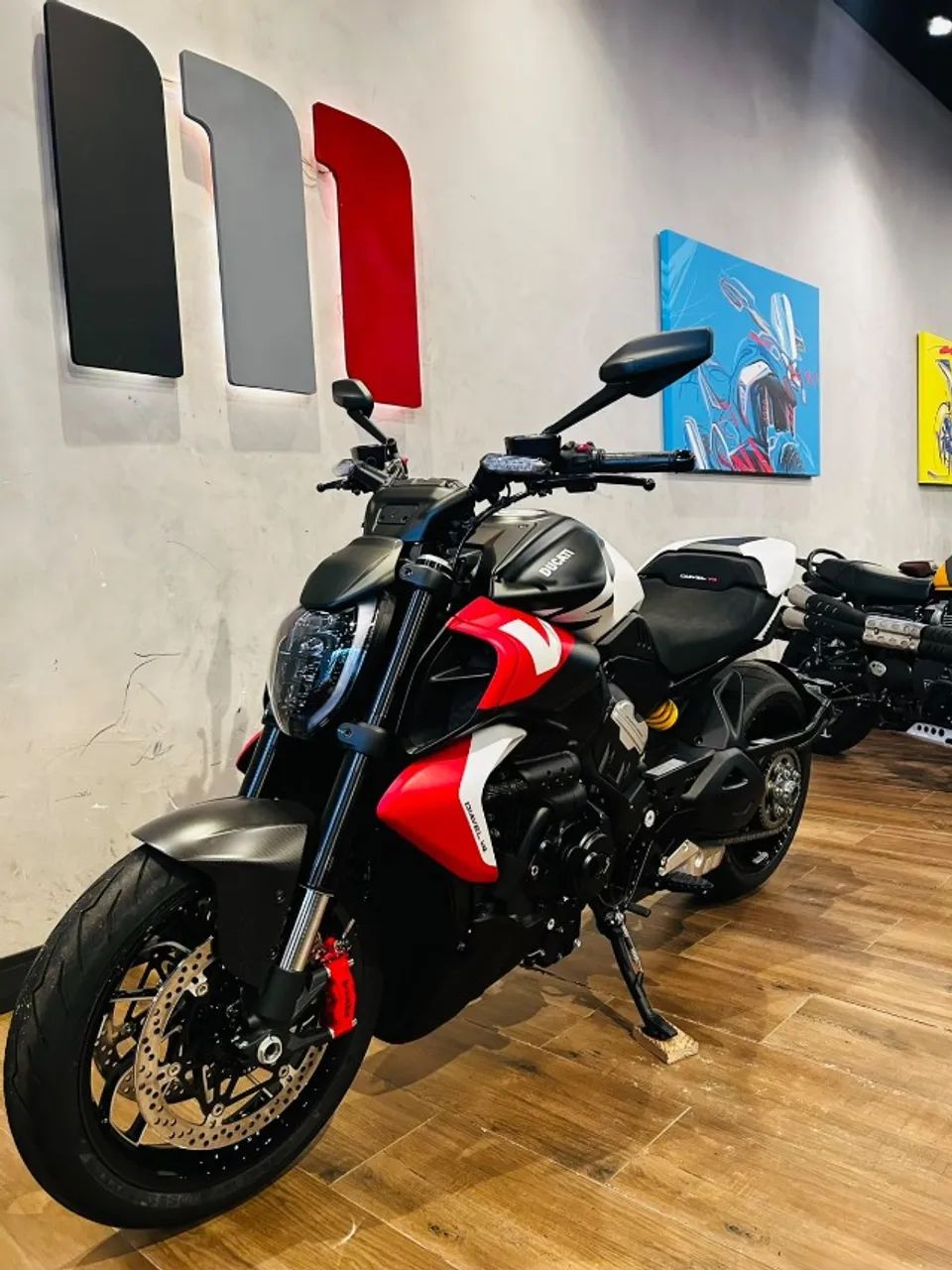 DIAVEL V4 2026 - Foto 3