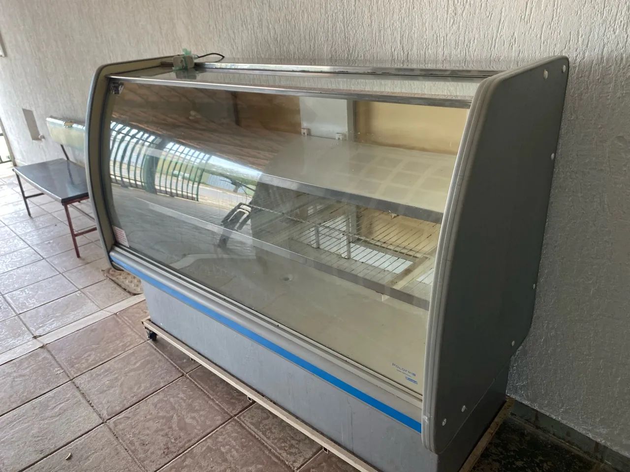 Vitrine refrigerada 