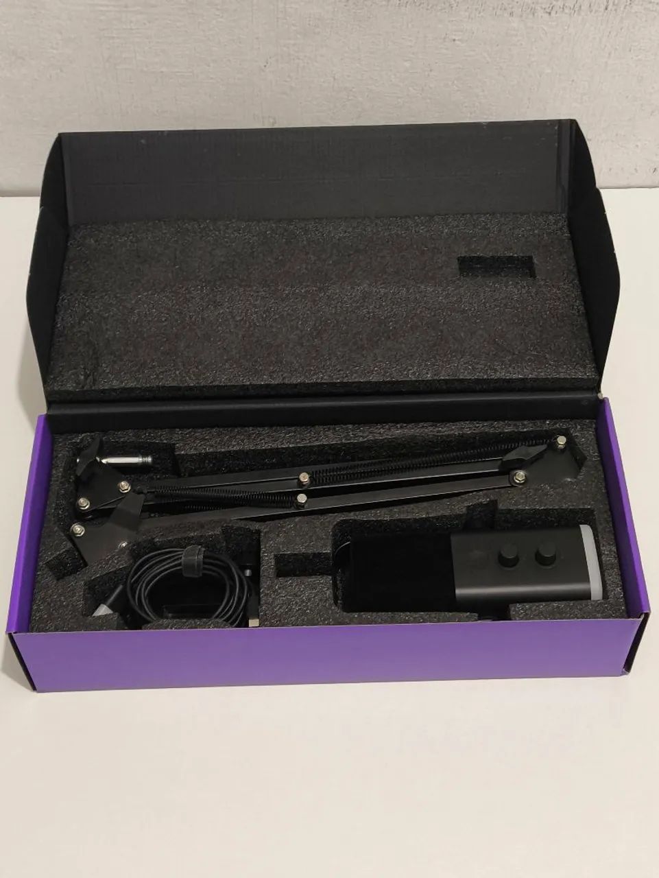 Microfone Fifine AM8T com Suporte Articulado - Foto 2