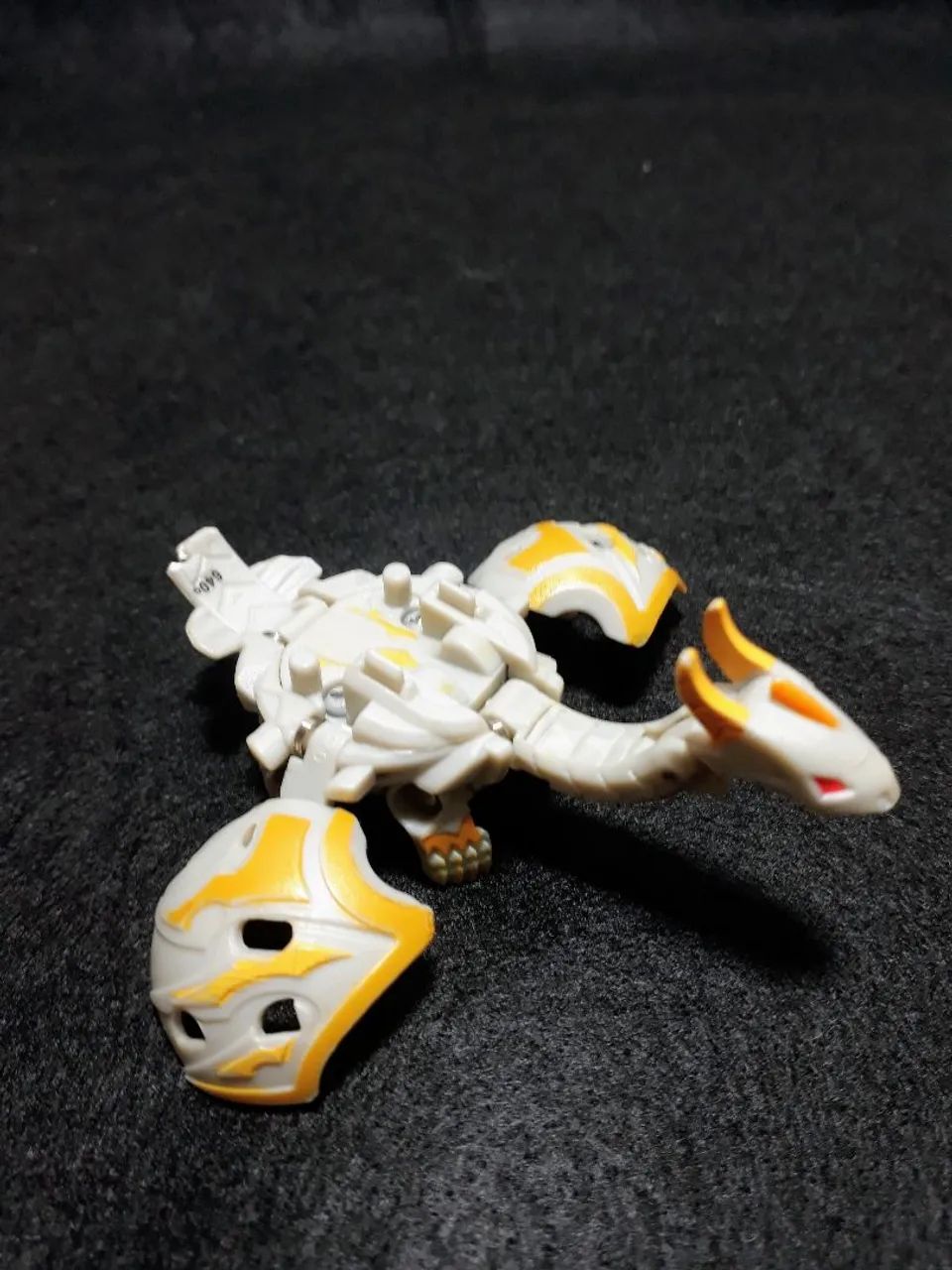 Mini bakugan haos