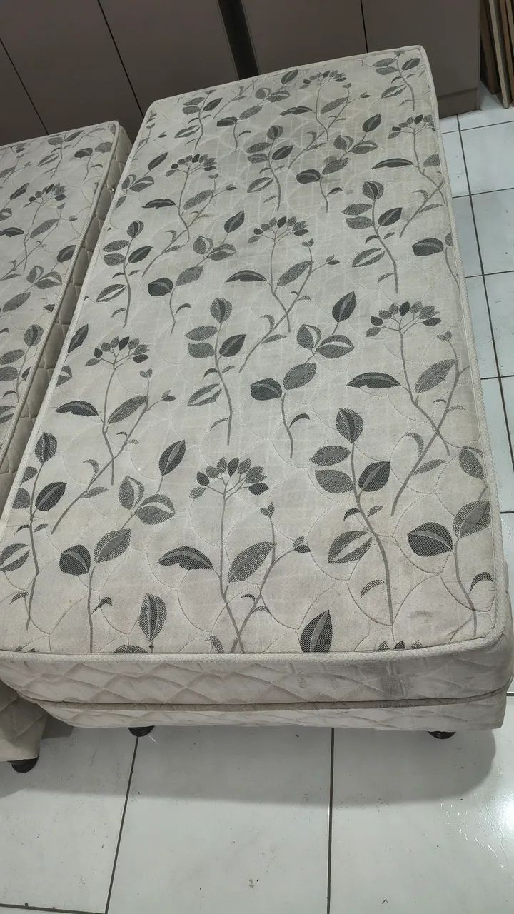 Cama box solteiro com cama auxiliar