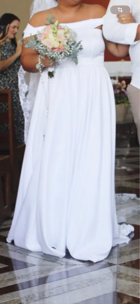 VENDO VESTIDO DE NOIVA - Foto 4