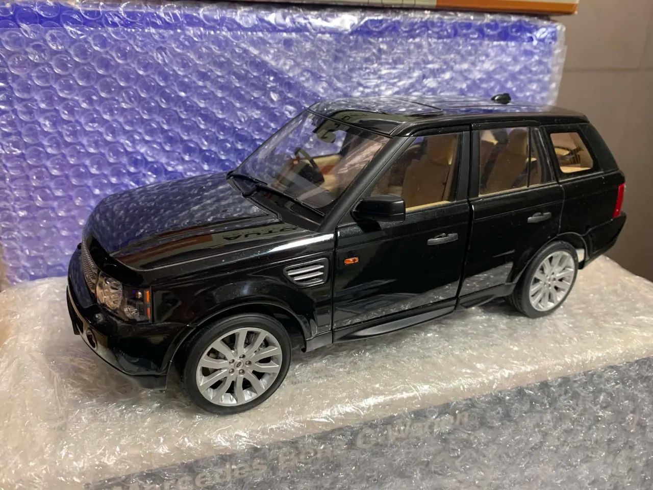 ミニカー AUTOart 1/18 LAND ROVER RANGE ROVER Miniatura 1:18 Autoart Range Rover Sport - Hobbies e coleções