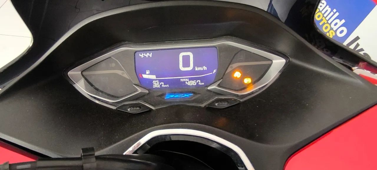 Honda PCX ano 2024/2025 - Foto 4
