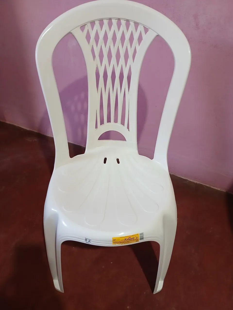 Cadeiras de plástico novas  - Foto 2