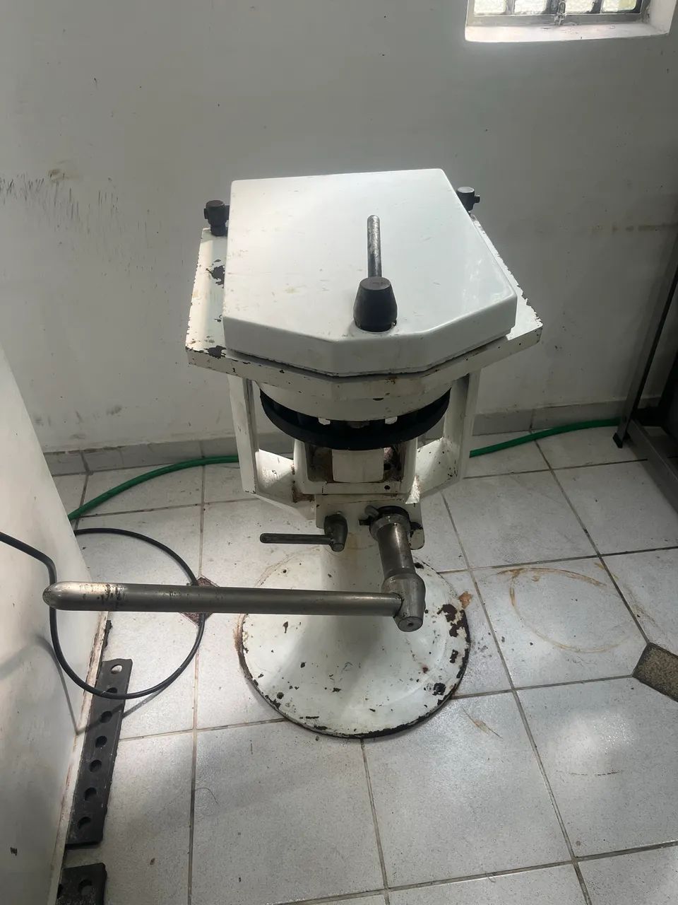 Divisora de pães coluna profissional 