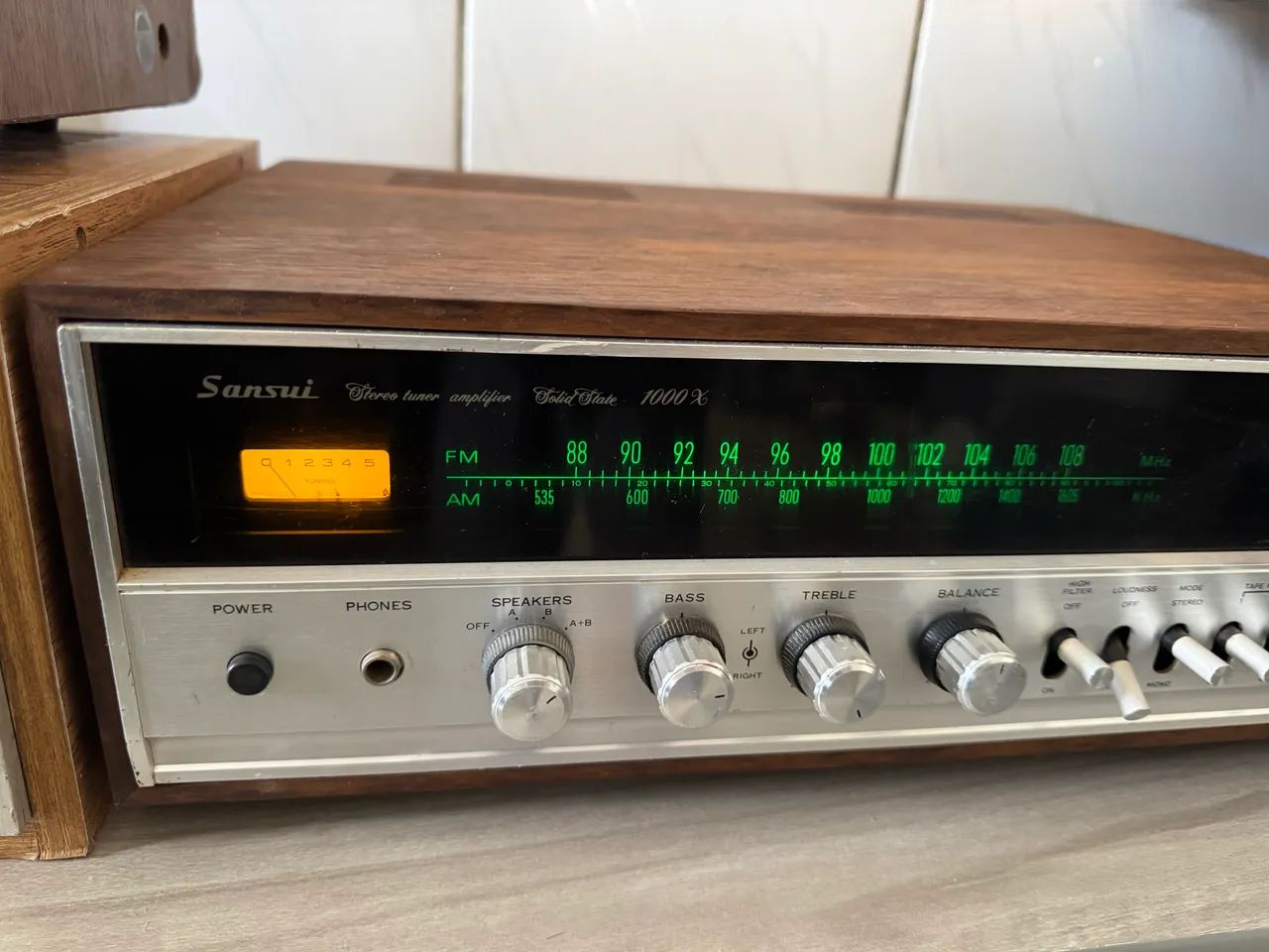 Receiver sansui modelo 1000x , aparelho japonês 1970 divido no cartão . - Foto 3